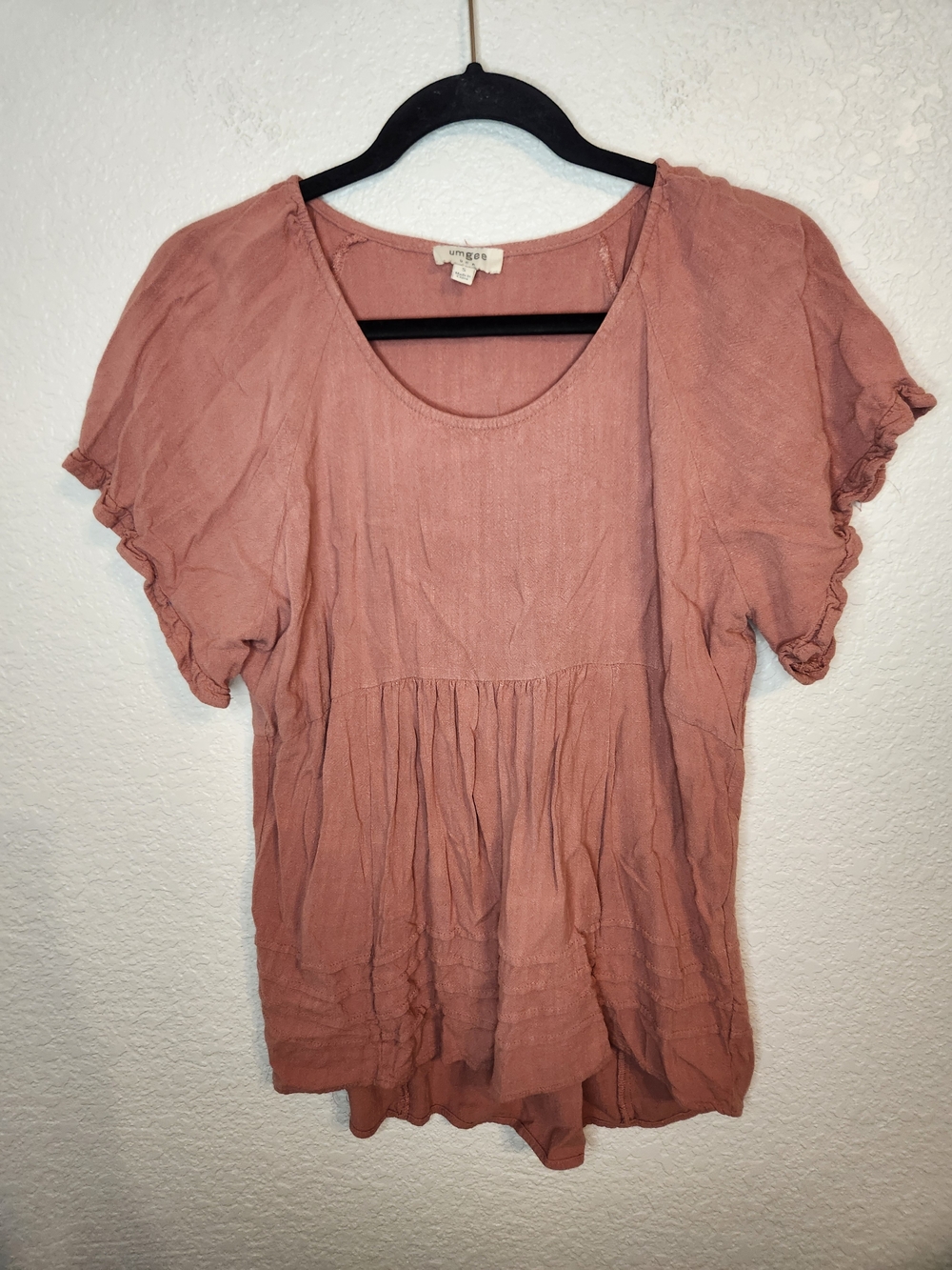 Umgee Mauve Pink babydoll top short flutter sleeves and a linen blend S